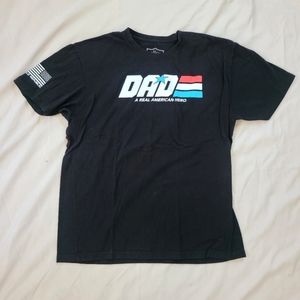 Shield Republic DAD A Real American Hero Black T-shirt  Size XL